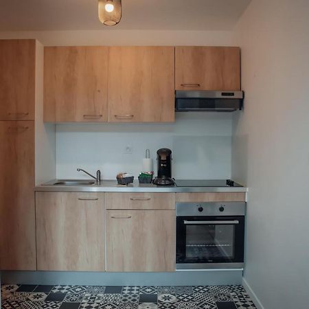 Superbe Appartement Avec Terrasse Au Calme Ernée المظهر الخارجي الصورة